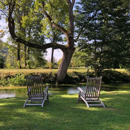 Chaumiere De La Perelle A